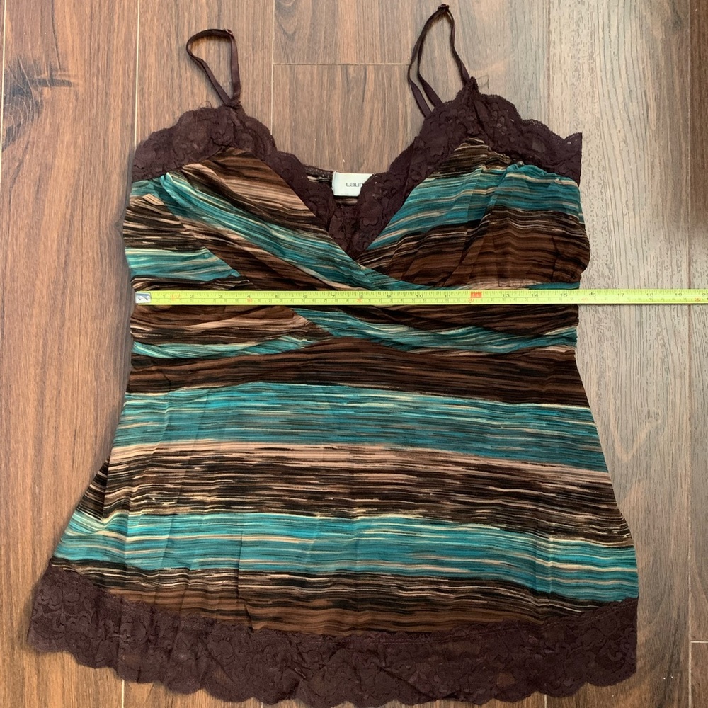 Laura sheer top